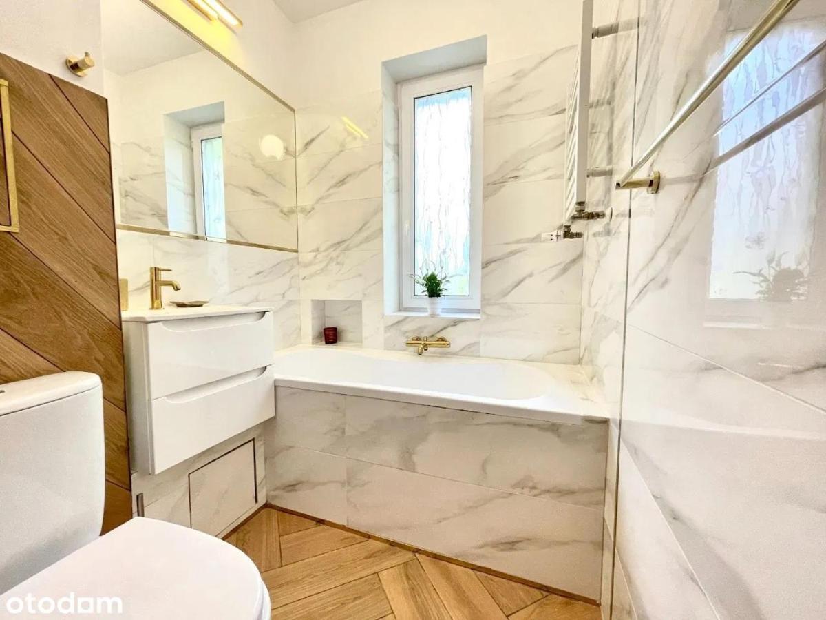 Apartament Kraszewskiego - Retro, Blisko Starowki, Kolo Parku, Ogrod Dla Gosci, Rowery Free Thorn Exterior foto